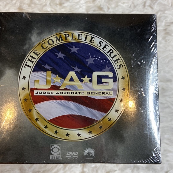 JAG The Complete Series 55 Disc DVD Set - Picture 6 of 7